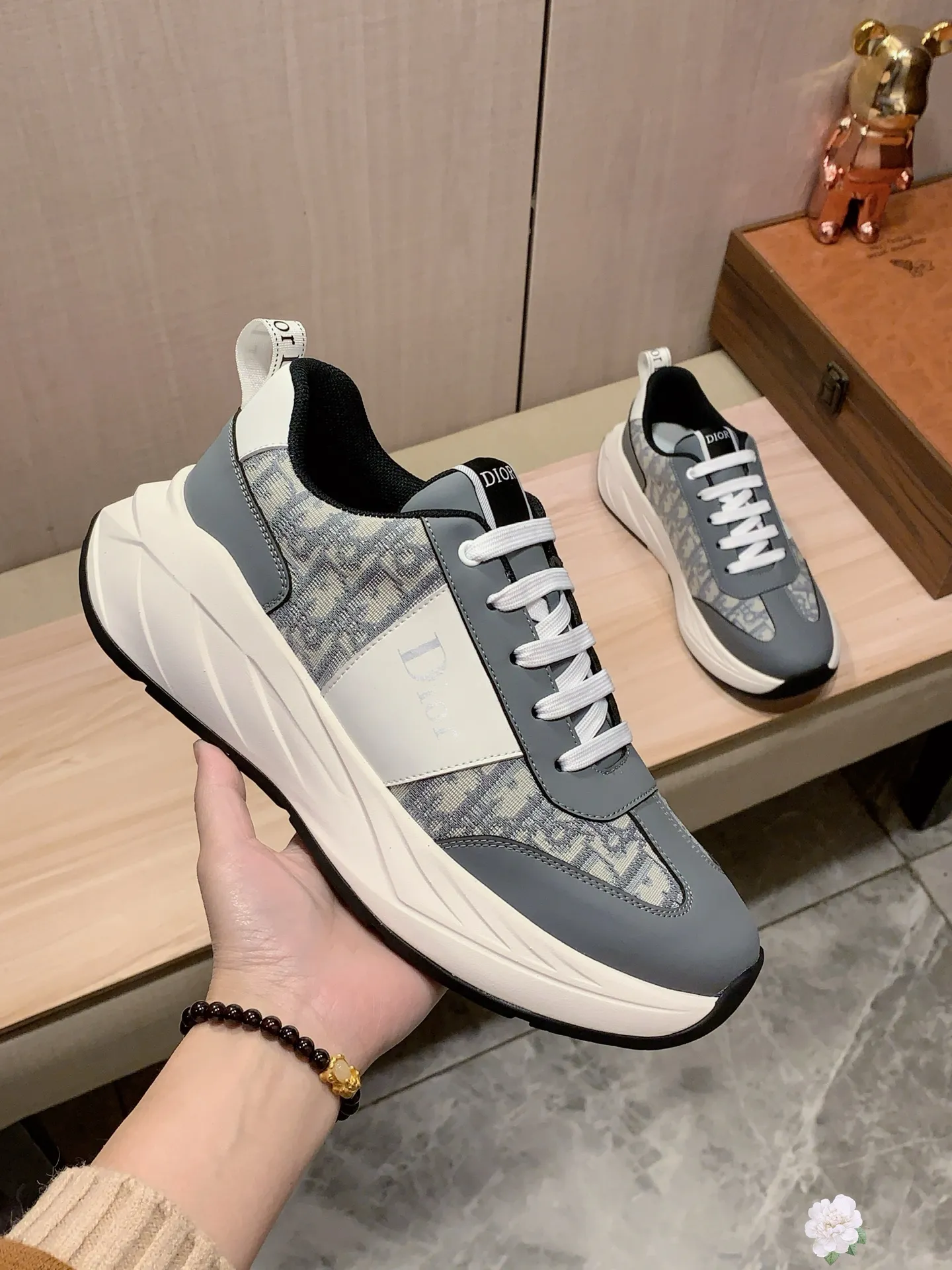 Men's Men's Shoes💰460💰💰🎩🎩[Lightning][Lightning] "Dior DIOR*" The latest and most popular casual shoes, top brand [seduce] luxury~purchase, top~quality. [Strong] The upper is made of imported breathable cowhide with material ➕ breathable sheepskin feet (•) and fine workmanship. The original stylish and stylish soft rubber wear-resistant and non-slip outsole is light and comfortable on the feet. The real thing looks better when photographed. 305: code: 38-44, 2️⃣ colors selected
